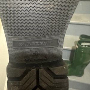 Burberry Boots **AUTHENTIC**